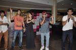Arfi Lamba, Kiara Advani, Vijender Singh, Mohit Marwah with Fugly team visits Viviana Mall in Thane on 1st June 2014